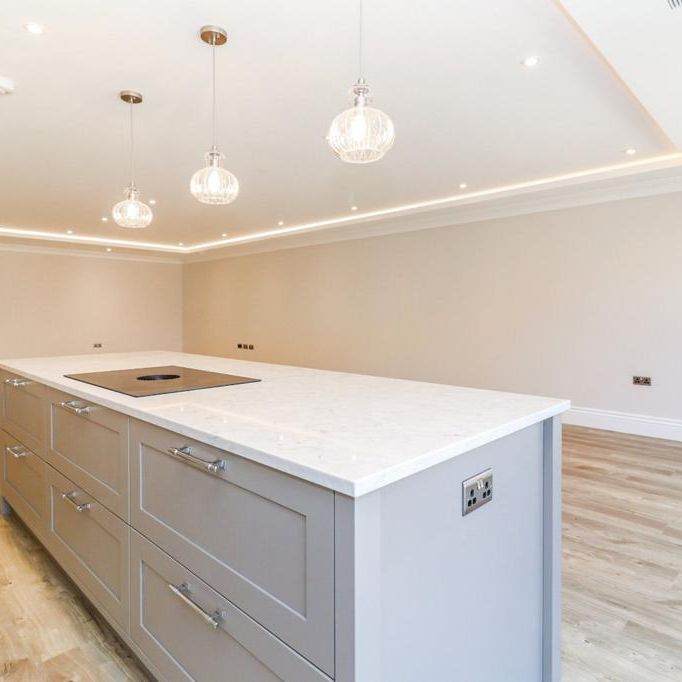 3 bedroom apartment to rent - Photo 1