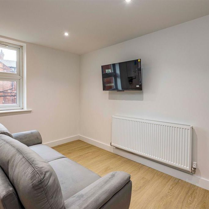 1 bedroom house of multiple occupation to rent - Photo 1