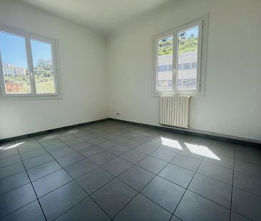 Location appartement à Bastia - Photo 4