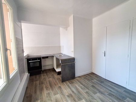 Location appartement F4 au coeur des Halles Centrales au HAVRE 76 - Photo 3