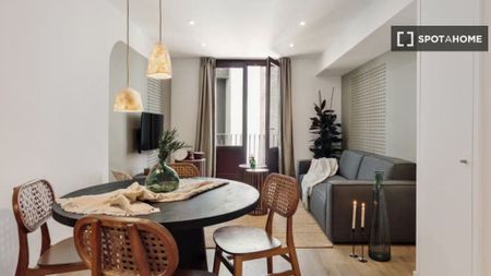 3 room luxury Apartment for rent in Barcelona, Catalonia - Photo 3