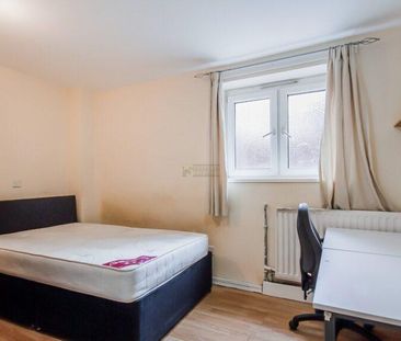 4 bedroom maisonette to rent - Photo 4