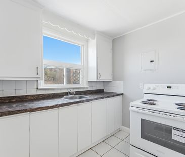 For Lease - 1047 Churchill Avenue Unit# 5, Oakville, Ontario - Photo 5