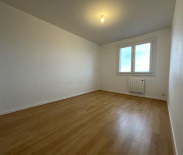 A LOUER - Quartier Colbert - T2 avec balcon, garage et cave. - Photo 2