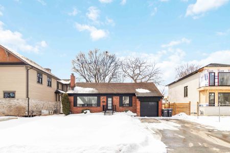 For Lease - 2046 Redan Drive Unit# Main, Mississauga, Ontario - Photo 2