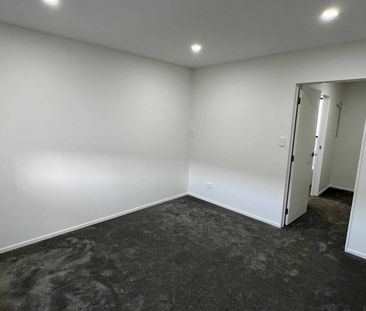 Beautiful 3 Bedroom on Convoy Lane - Photo 3