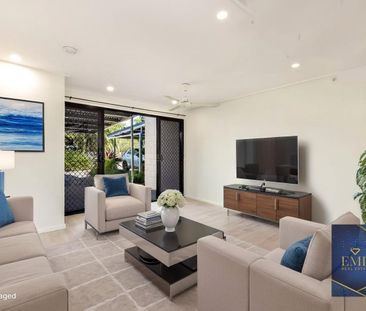 3/34 Mimosa Street, Holloways Beach, Qld 4878 - Photo 2