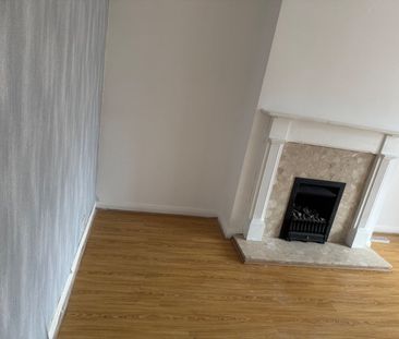 3 Bed Semi-Detached House, Rodbourne Road, B17 - Photo 1