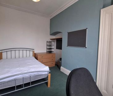 1 bedroom property to rent - Photo 4