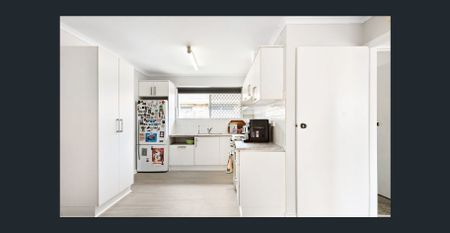 Updated Two Bedroom Unit in Convenient Location - Photo 5