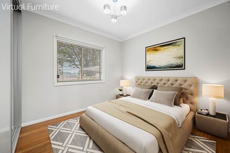 Immaculate 2 Bedroom House in Prime Kingsgrove Location! - Photo 3
