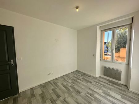 Location Appartement 2 pièces 35m² - Photo 4