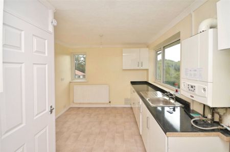 2 bedroom apartment to rent - Photo 5