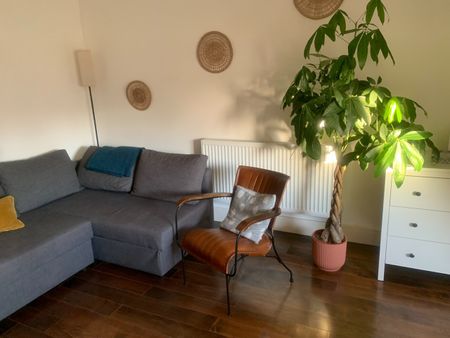 1 Bed Flat, Devonshire House, N8 - Photo 2