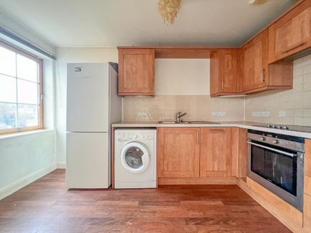 2 bedroom apartment to rent - Photo 5