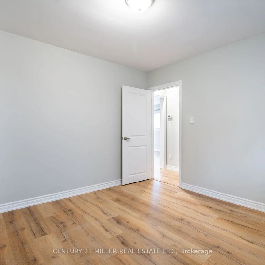 Detached Home For Lease | W9254638 - Photo 1