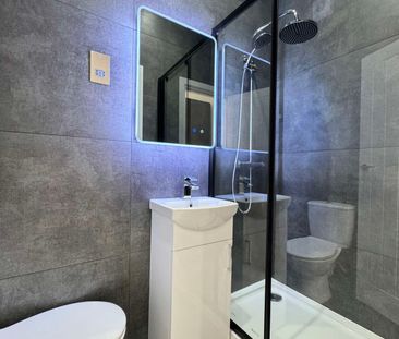 Modern studio rooms in L9, bills included - Photo 4