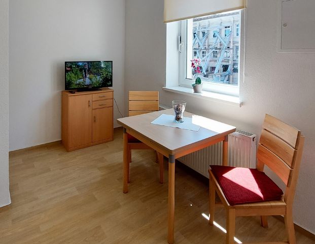 Möbliertes Single-Apartment in der KTV! - Foto 1