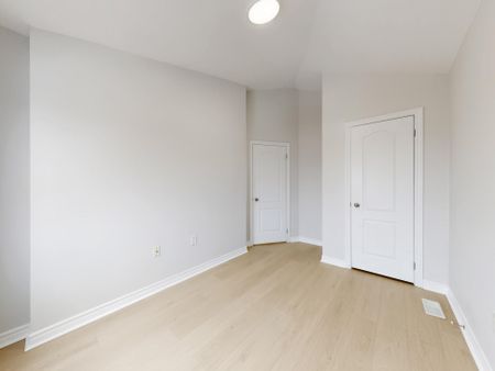 For Lease - 115 Piggott Mews Drive, Toronto, Ontario - Photo 3