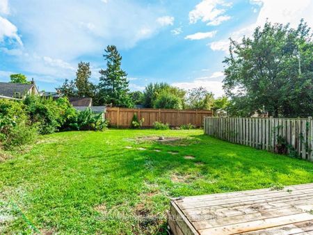 For Lease - 187 ANNIS Street Unit# 2, Oshawa, Ontario - Photo 3