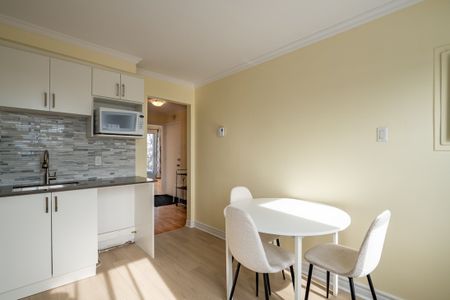 3040 Av. de Granby, app.6, H1N 3B3, H1N 3B3, Montréal - Photo 2