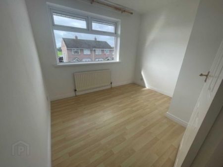 33 Marlborough Park, Lurgan, Craigavon, BT66 8NL - Photo 5