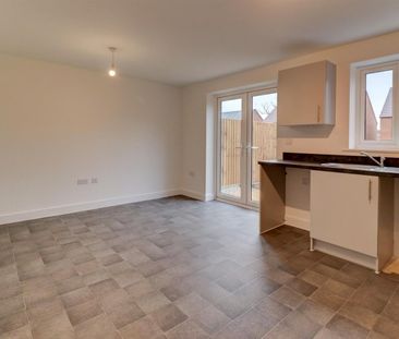 Whitehouse Croft, Kenilworth - Photo 4