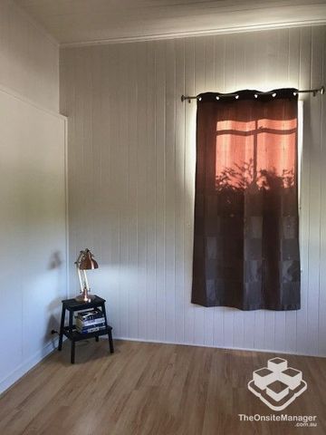 Perfect Share House in Unbeatable Location - Photo 5