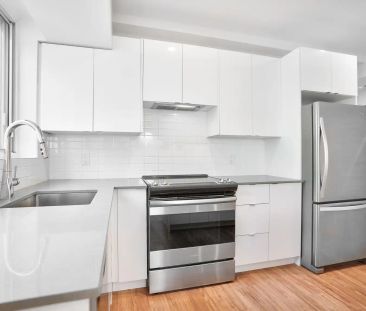 3440 Ridgewood — 1 Bedroom - Photo 2