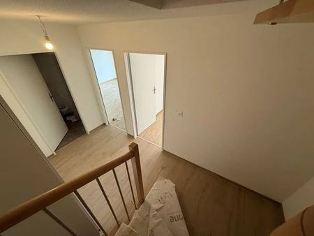 Appartement de 5.5 pièces au 3ème étage - Photo 4