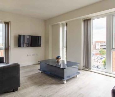 York Street - Premium Studio - Photo 3