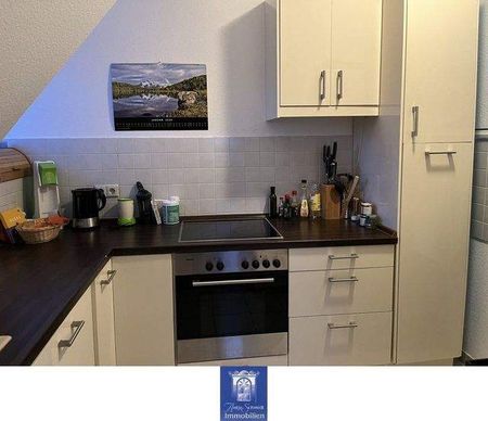 Charmante Dachgeschosswohnung in stilvoller Stadtvilla - Foto 2