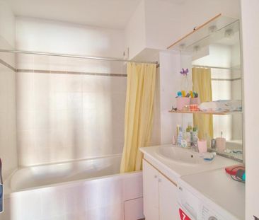 Location Appartement 2 pièces 47m² ST ETIENNE 42000 - Photo 1