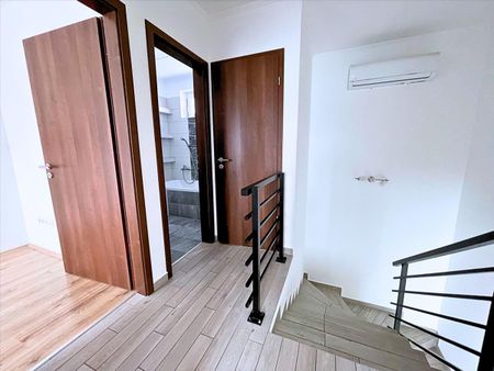 Kiadó újszerű állapotú ház - Győr - Fotó 2