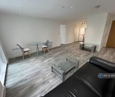 1 bedroom flat to rent - Photo 4