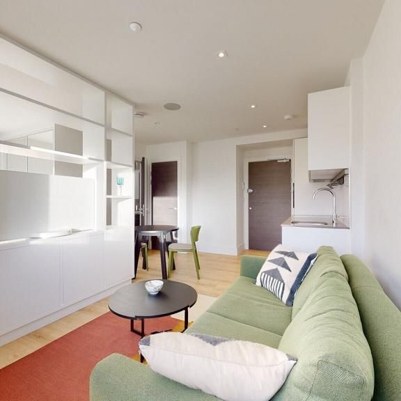 Studio to rent - Photo 1