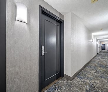 For Lease - 18 Valley Woods Road Unit# 815, Toronto, Ontario - Photo 2