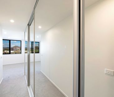 2 Bedroom, 2 Bathroom 2 Car Space in a Perfectly Positioned Location - Photo 1