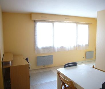 Appartement à louer, 1 pièce - Angers 49000 - Photo 1