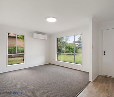 Spacious 3-Bedroom Home with Large Backyard in Harristown - Photo 2