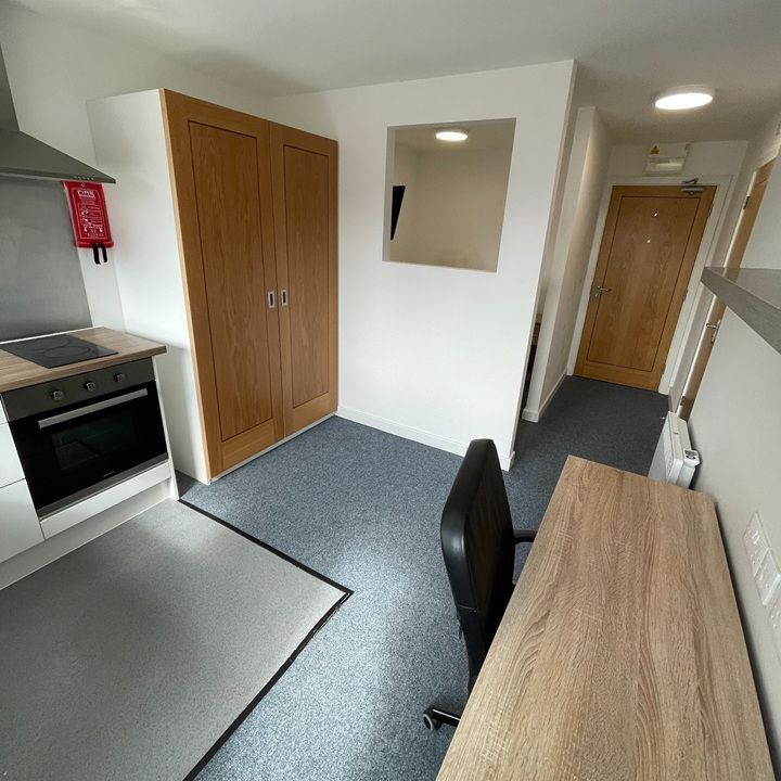 1 Bed Flat, Leicester, LE1 - Photo 1