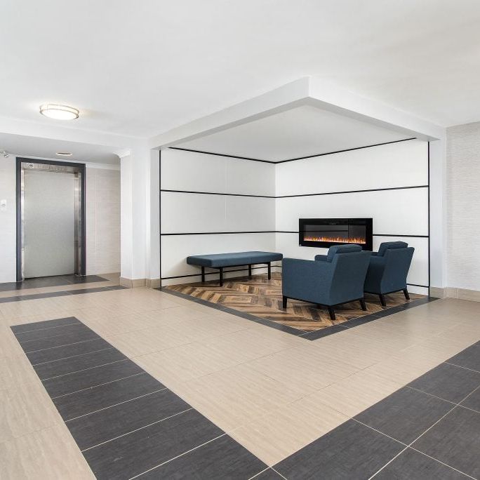 Bloor Street Apartments - Photo 1