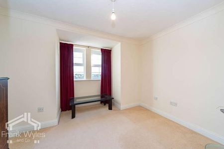 Madison Heights, Coopers Row, Lytham St. Annes, Lancashire, FY8 - Photo 5