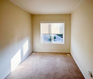 For Lease - 409 Ladycroft Terrace Unit# 27, Mississauga, Ontario - Photo 6