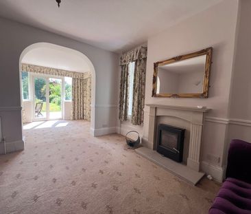 Woodfield Road, Copthorne, Shrewsbury, SY3 8HU - Photo 1