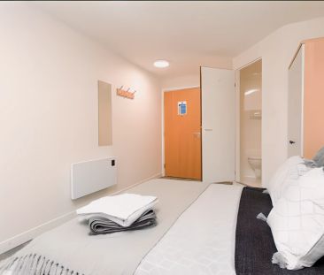 Deluxe En-Suite - Photo 4