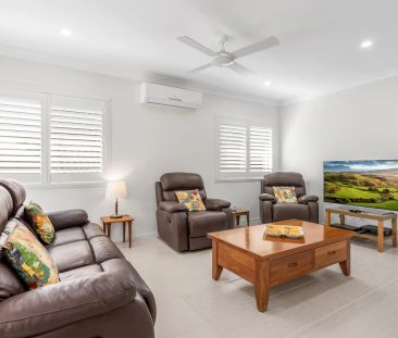 9 Roseberry Parade, Wynnum West. - Photo 2