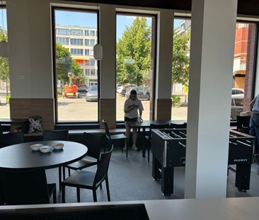 Nieuwe studentenkamer op een top locatie in centrum Kortrijk met zi... - Foto 3