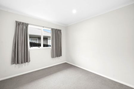 74 Queens Avenue – Comfortable Three Bedroom Home - Photo 4