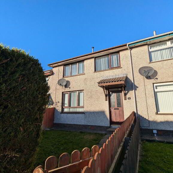 16 Hillmount Gardens, Larne, BT40 1TF - Photo 1